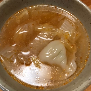 水餃子と白菜、大根のチゲスープ